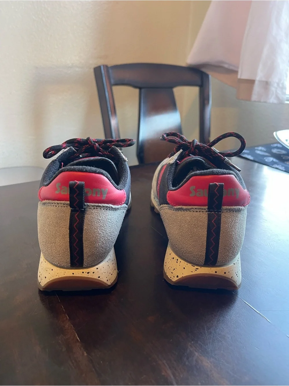Saucony Gray and Red Women’s Sneakers
